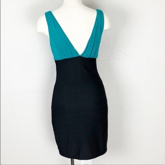 Tart Medium Turquoise and Black Bodycon Bandage Dress - Picture 3 of 5